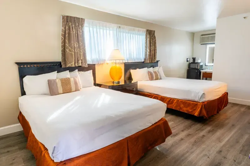 The Double Queen at the Sands Inn &amp; Suites