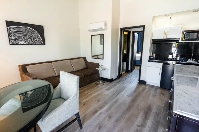 King Suite Kitchenette, view 2